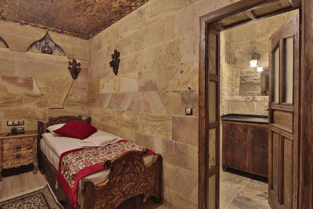 Отель Old Town Stone House Гореме Номер фото