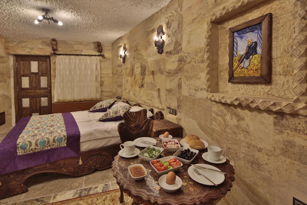 Отель Old Town Stone House Гореме Номер фото